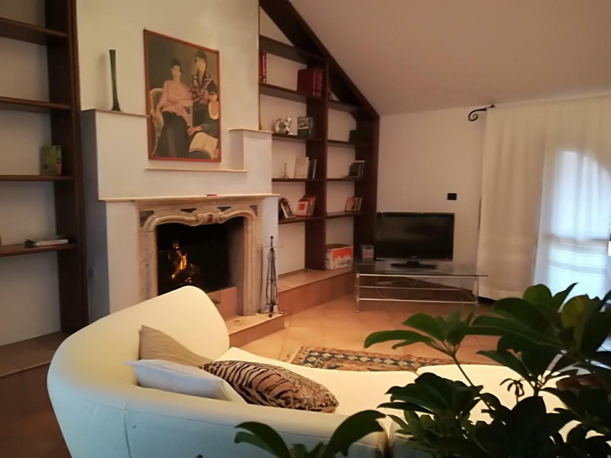 Le Ginestre Bed & Breakfast Caselle Torinese Екстериор снимка