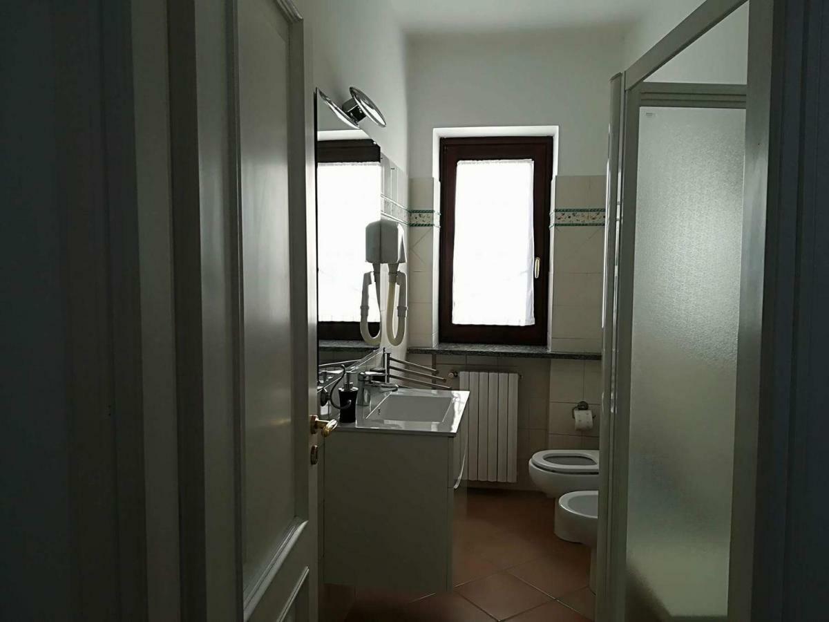 Le Ginestre Bed & Breakfast Caselle Torinese Екстериор снимка